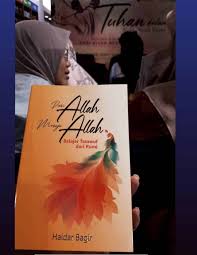 Kata kata jalaluddin rumi banyak memuat nilai sastra tinggi. Mencintai Syair Cinta Rumi Alif Id
