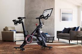 Peloton, the company best known for its pretty pricey, connected exercise bikes, also has a guided workout app. Peloton How Does It Work Cost Features And Alternatives