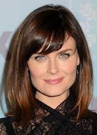 Emily Deschanel S Long Bob And Bangs Square Face Hairstyles Medium Length Hair Styles Bob Hairstyles
