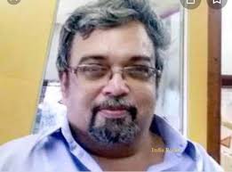 There are many words that can be used to describe Arjun Kaul. "Ordinary"  isn't one. Strange, eccentric, eclectic, and different with music that  defies genres and ethnicity, Arjun Kaul is a producer,