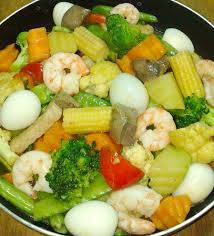 This Chop Suey Recipe Is Just The Best Combo Of Vegetables With Shrimp Pork Liver Absolutely Healthy And Chopsuey Recipe Chop Suey Chop Suey Recipe Chinese