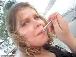 Extreme eater recovered after going from a size 4 to a size 22