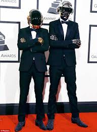 Daft punk use this aesthetic to tranform their music into true performance, often sacrificing visibility and practicality for effects. Helmet Guy Manuel Daft Punk No Helmet