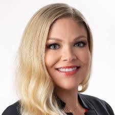 Vanessa King's Instagram, Twitter & Facebook