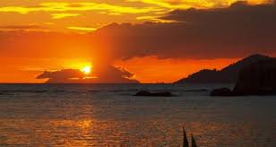 صور الغروب احلي صور لغروب الشمس علي البحر ميكساتك Photo Sunset Celestial