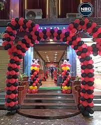 Diy minnie mouse or mickey mouse arch kit air filled arch fits over a 6 foot table. Mickey Mouse Theme Balloon Nirankar Balloon Decorations Facebook
