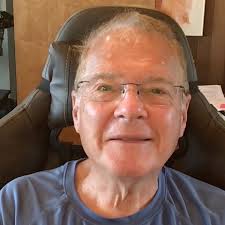 The 'I Am Jazz' star's fans love her new look.