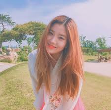 Pin Oleh Name Surname Di K Pop Selebritas Selebriti Wanita