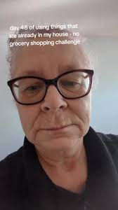 #nogroceryshoppingchallenge #thingsyoueatfordinnerwhenyoulivealone #oatmilk