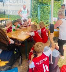 Bützower G-Junioren gewinnen...