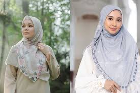 Minggu, 09 mei 2021 08:50 wib. Tren Baju Lebaran 2021 4 Rekomendasi Hijab Motif Jualan Artis Mulai Rp 59 Ribu