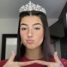 Charli D Amelio Charlidamelio Official Tiktok Beauty Girl Beautiful Girl Image The Most Beautiful Girl
