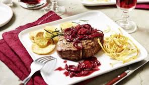Rinderfilet Auf Himbeer Zwiebel Sauce Rezept Rinderfilet Rezepte Rinderfilet Rezepte