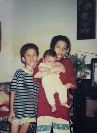 Rozita ibrahim has a high sentiment for sendayu tinggi. Pengasas Sendayu Tinggi Rozita Ibrahim Kongsi Gambar Anak Anak Waktu Di Rumah Sewa Mereka Lihat Dan Bersama Saya Lalui Kesusahan Malaysia Network Media