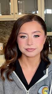 This weekend I had the pleasure of assisting @give.me.glam for a beautiful  wedding in Lake George, New York, I had an incredible time in this  beautiful charm of a city and absolutely loved the makeup ...