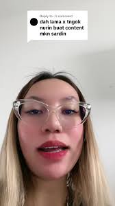 Nurin Lofa Enjoying Delicious Meals Mukbang