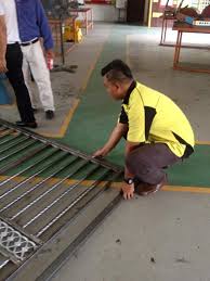 Kolej vokasional (kv) ialah institusi yang menawarkan pendidikan teknik dan vokasional untuk melahirkan pekerja berkemahiran tinggi untuk industri 4.0. Projek Teknologi Kimpalan Kolej Vokasional Temerloh Facebook