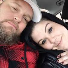 Ashley Nadon (@sunshineashley1286)