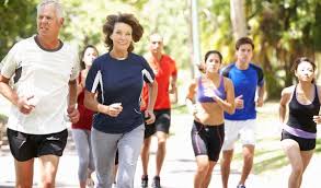 Le métabolisme basal est la quantité d'énergies dont votre organisme a besoin pour se maintenir. Quelle Quantite D Exercice Physique Selon Votre Age Passionsante Be