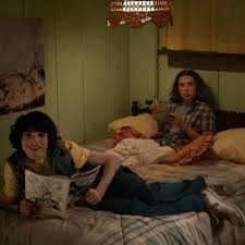 Will Um Garoto De 12 Anos Desaparece Em Montauk Long Island Enquanto A Policia Familia E A Stranger Things Mike Stranger Things Funny Cast Stranger Things