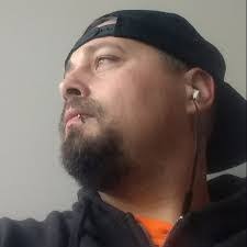 Kyle Stegman's Instagram, Twitter & Facebook