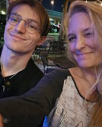 Hunter Auld (@hunterrauld) • Instagram photos and videos