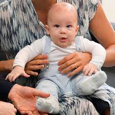 But in 1917, king george v (queen elizabeth ii's grandfather) adopted windsor as the official last name for all descendants of queen. Who Are Archie Mountbatten Windsor S Godparents