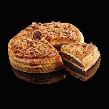 Brownie King Cake In 2020 Tasty Chocolate Cake Recipes Valrhona Chocolate