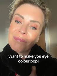 Elaine Wright (@irishbeautybestie)