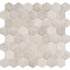Explore the beautiful daltile white subway tile photo gallery and find out exactly why houzz is the best experience for home renovation and design. Daltile Vintage Hex Wisdom White Glass Mosaic