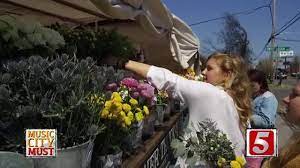 Bekijk onze nashville flower selectie voor de allerbeste unieke of custom handgemaakte items uit onze shops. Make Your Own Gorgeous Bouquets At Amelia S Flower Truck
