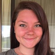 Anna Ouellette's Instagram, Twitter & Facebook