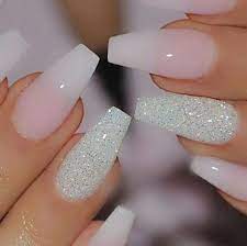 The coffin nails with curved tips get squared off before the polish and glitz to give them a creative visual. 26 Acrylic Nails Designs Ombre Pic Cute Coffin Proartcat Nail Ombre Acrylic Nails Ombre Nails Glitter Ombre Nail Designs