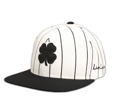 Men Golf Clothing Black Clover Lucky Stripe Flat Bill Fitted Golf Hat White Black Small Medium Striped Flats Hats Stripe