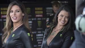 Für die saison 2007 war casey stoner lange bei yamaha als möglicher teamkollege von valentino rossi im gespräch, im oktober 2006 unterschrieb er jedoch einen vertrag bei ducati. Die Logischste Wahl Zanardi Will Valentino Rossi Als Rosberg Nachfolger Motorsport Und Formel 1 Sport Bild