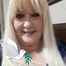 Local hair cut in Deweyville?