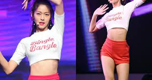 For like a cat comeback she still remains slim making this a successful weight loss story (she didn't have a lot to lose to begin with)! Fans Concerned Over Aoa Seolhyun S Latest Photos Showing Drastic Weight Loss