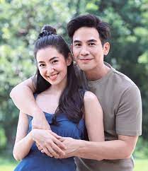 ร อยเล ห มารยา ท เซอร แรกส ดฟาดของ โป ป เบลล า การกล บมาท ท กคนรอคอย น กแสดงหญ ง เพลง การโพสท าถ ายภาพ