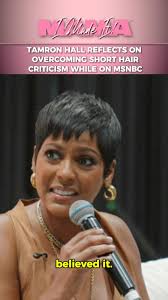 We love a fresh set of summer braids! This time, I decided to go a lil  lighter for the gworls 😆 I'm glad I did! @mimisbraidingbar • • • • #braids  #summerbraids #