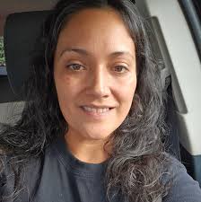 Found this in Lake MI around Petoskey. Any idea what type of rock?