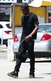Jacques bermon webster ii, (born april 30, 1991) known professionally as travis scott (formerly stylized as travi$ scott), is an american rapper, singer, songwriter, and record producer. What They Re Rocking Travis Scott Nice Kicks