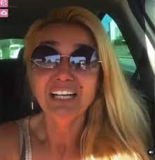 1995 miss model of the world dünya güzellik yarışmasında ikinci yapmıştır.tuğba özay hareketli özel hayatı ile de türk magazin basınının gözdeleri arasında yer. 34znrxl8xnwl4m