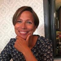 PDF) Looking the Beast in the Eye: Re-animating Meat in Nordic and British  Food Culture