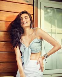 The free fire game needs to be played from the view of the third person. K L Rahul Wife And More About The Cricketer S Love Life Starbiz Com