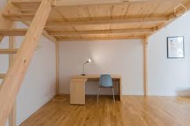oben schlafen unten studieren durch ein eingebautes hochbett entstehen im wg zimmer zwei stockwerke so kann der raum maximal g wg zimmer wohnung wg gesucht