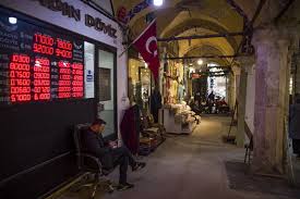 Πότε πληρώνεται η δεύτερη β δόση. Toyrkia Se Dinh H Lira Kai To Xrhmatisthrio Meta Thn Apopomph Toy Kentrikoy Trapezith Enothtes Oikonomia Real Gr