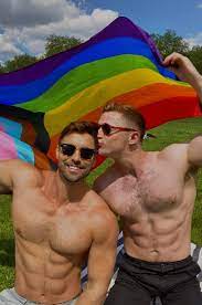 Shirtless Male Muscular Men Gay Hot Couple Interest Flag Hunks PHOTO 4X6  B2112 | eBay