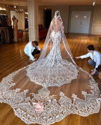 Short and transparent or long and multilayered voile will match to this model. Pin On Boda Bohemia