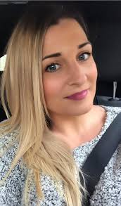 So I finally picked a name for my new baby. Her name is shadow. Decided to  do a photoshoot for her . Hope you like it