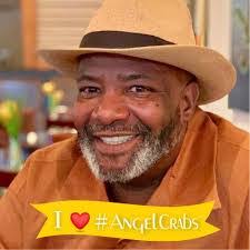 Dwight Singleton's Instagram, Twitter & Facebook